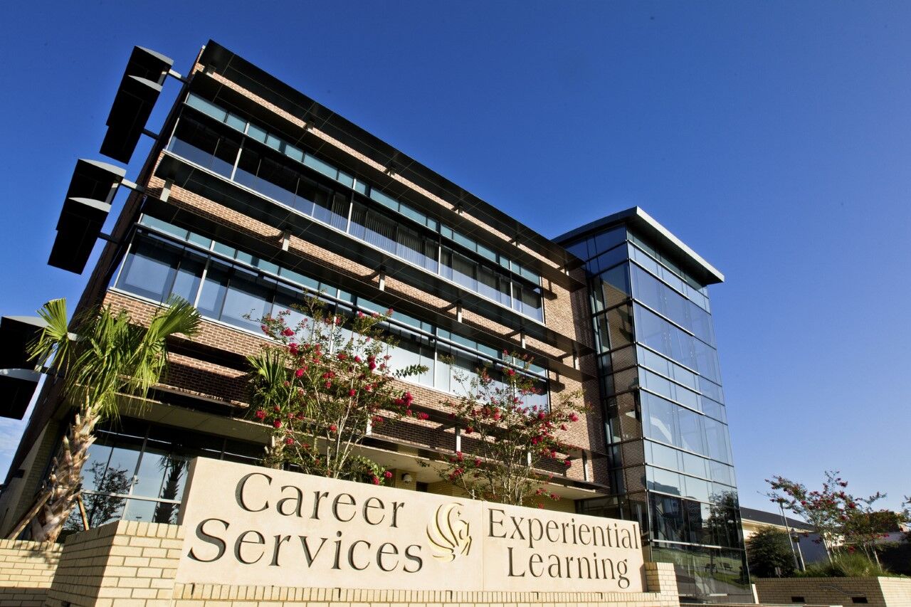 Recent UCF graduates struggle to find work as fewer companies are hiring